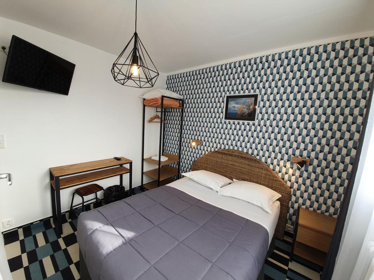 Hotel Les Pieux En Cotentin Exterior foto